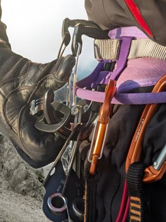  Карабин Вертикаль развесочный Краб черный в Владимире  