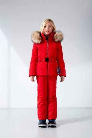 Куртка горнолыжная Poivre Blanc с иск.мехом W21-1003-JRGL/A красный в Владимире